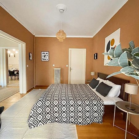 Comfy And Spacious Two Bedroom Apartment With Balcony Athen Eksteriør billede