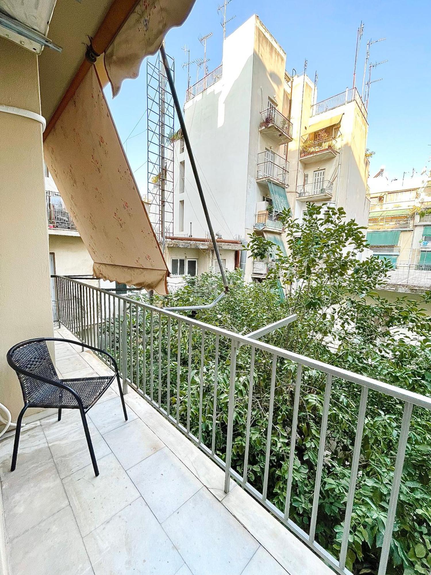 Comfy And Spacious Two Bedroom Apartment With Balcony Athen Eksteriør billede