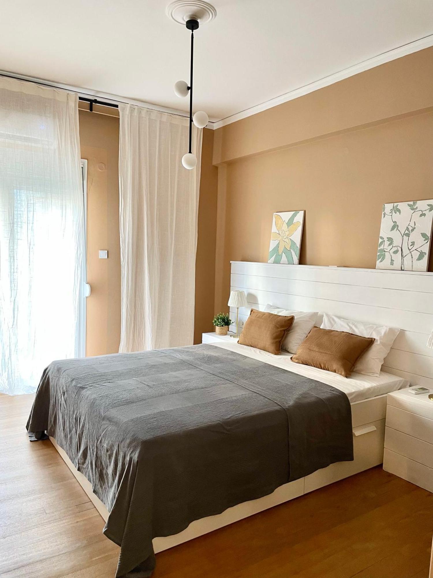 Comfy And Spacious Two Bedroom Apartment With Balcony Athen Eksteriør billede